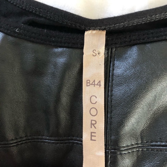 Vegan leather tank top by Bailey 44 - Picture 5 of 5